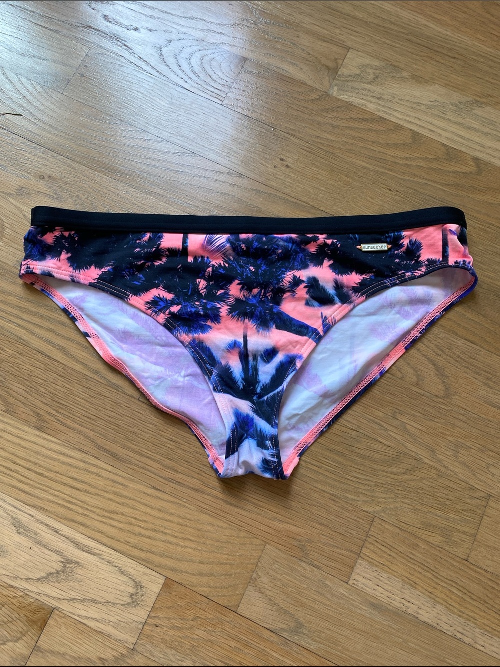 Sunseeker for Venus 8 Women's Pink & Navy Palm-Print Bikini Bottom